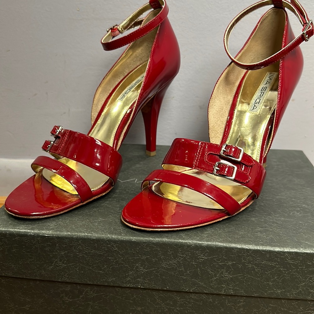 Gorgeous red patent leather sandals